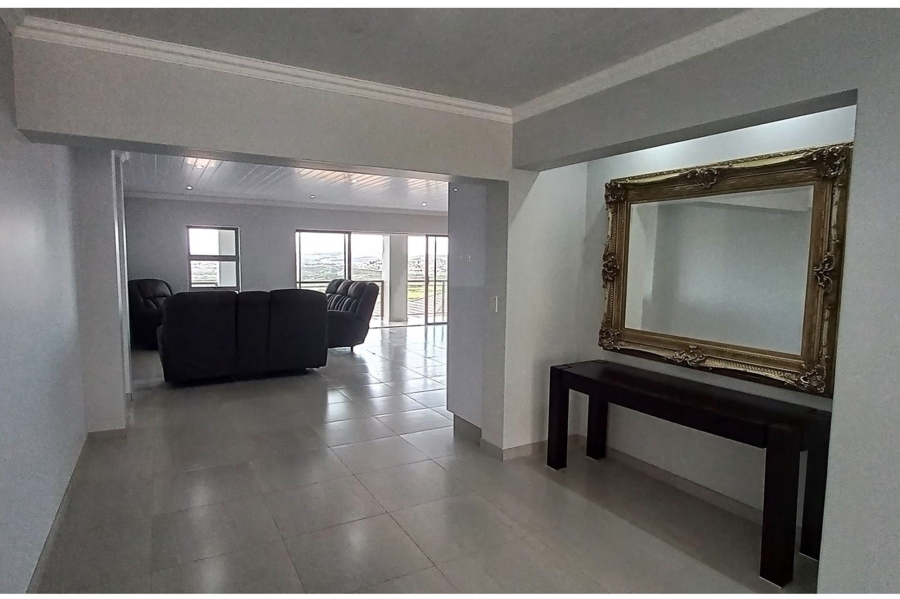 4 Bedroom Property for Sale in Monte Christo Western Cape